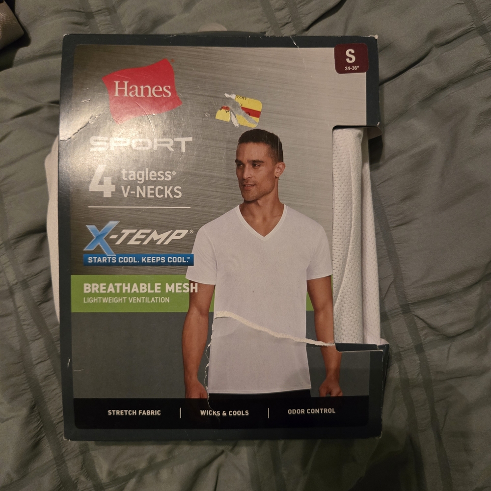 Hanes X-Temp Tagless V-Necks in White